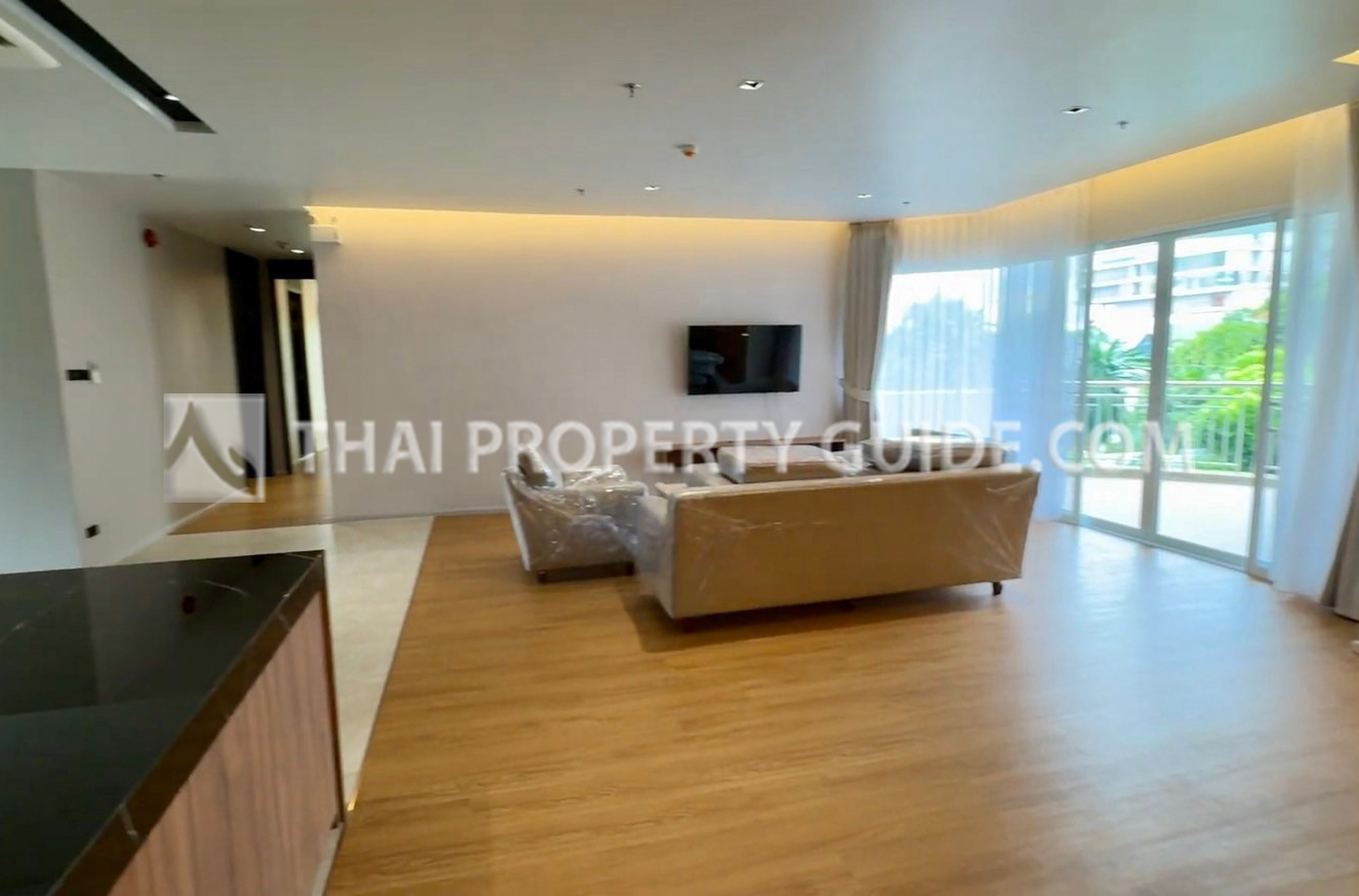 Condominium for rent in Sathorn